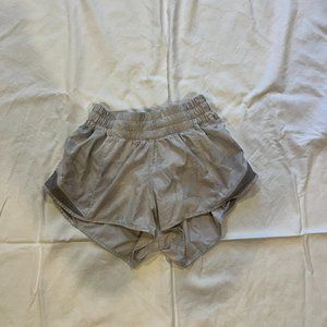 Lululemon Hotty Hot Shorts Grey/White